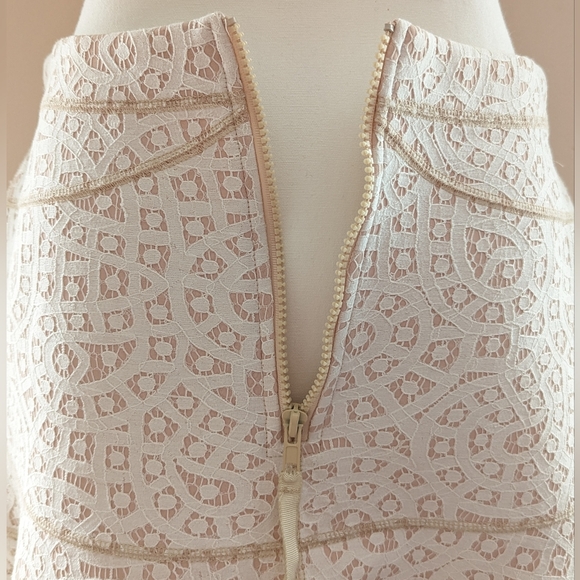 English Factory lace short mini skirt cream white blush pink nude med - Picture 5 of 15